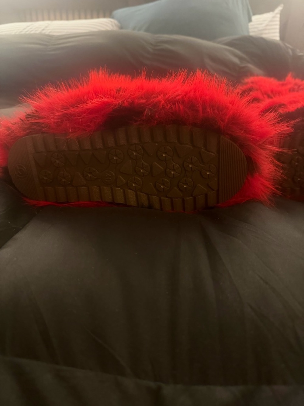 Red and Black Faux Fur Knee-High Boots - Picture 3 of 3